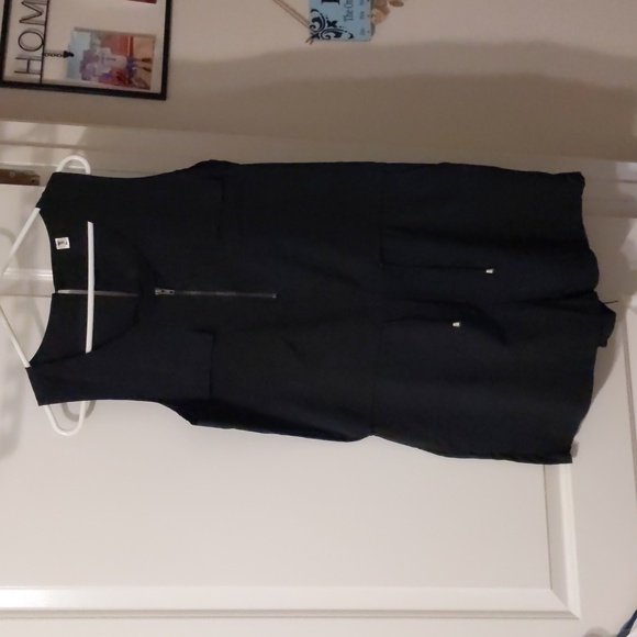Jumper - Picture 1 of 1